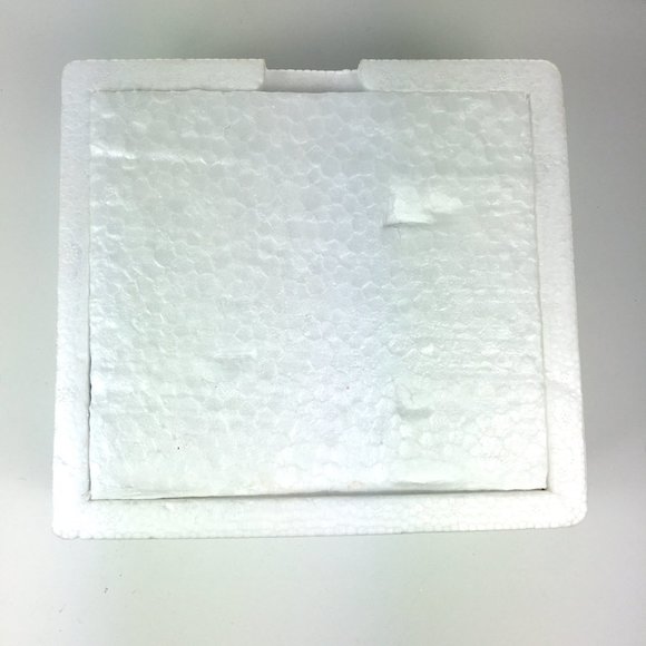 Dept. 56 Dickens Village Series Postern - Picture 4 of 9